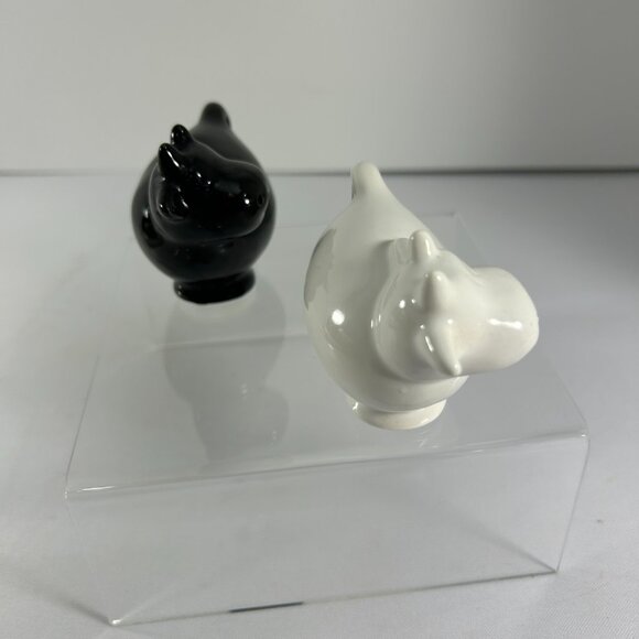 Ceramic Black White Cow Salt Pepper Shakers Country Farmhouse Cattle Bovine - Picture 4 of 7